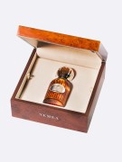 les-folies-du-parfum-nemea-scatola-aperta-private-collection-opt.jpg